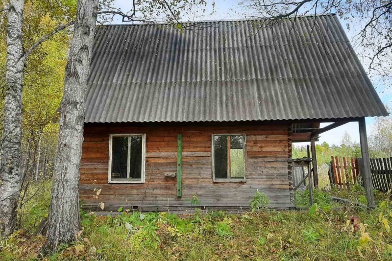 У мужчины в Красноярском крае с садового участка украли дом