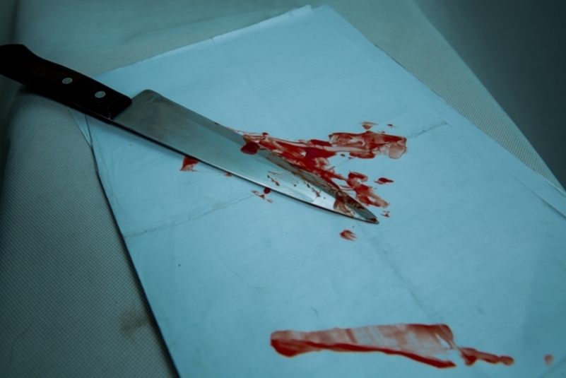 Уже пытавшаяся убить супруга жительница Приангарья смертельно ранила его ножом