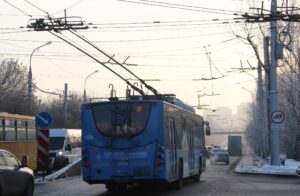 10 суток ареста получил Иркутянин за танцы на крыше тролейбуса 