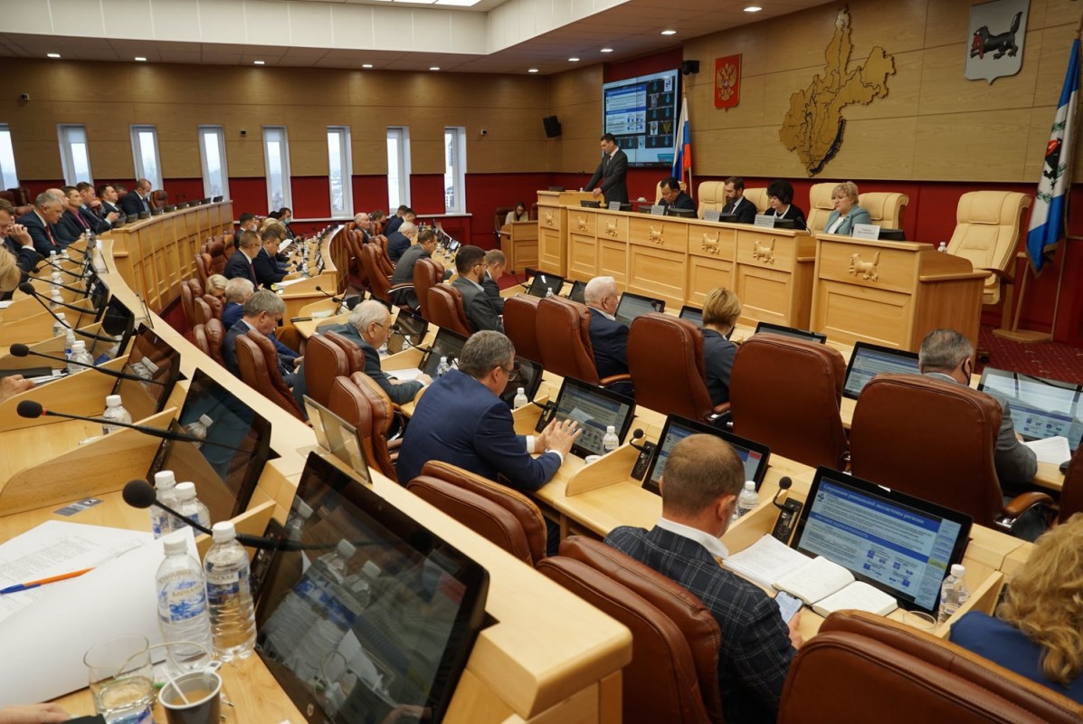 Законопроект о QR-кодах в Иркутской области обсудят с приглашением общественности