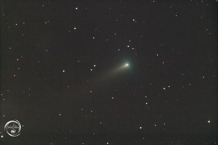 Иркутские астрономы сделали фото самой яркой кометы 2021 года