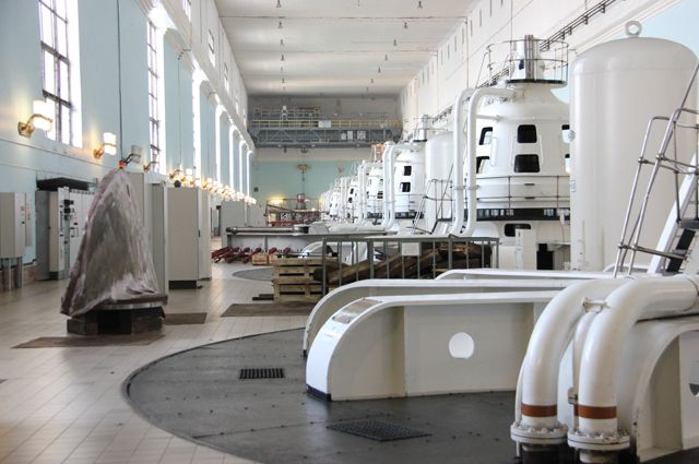 Сбросы воды на Иркутской ГЭС снизят до 1600 кубометров в секунду