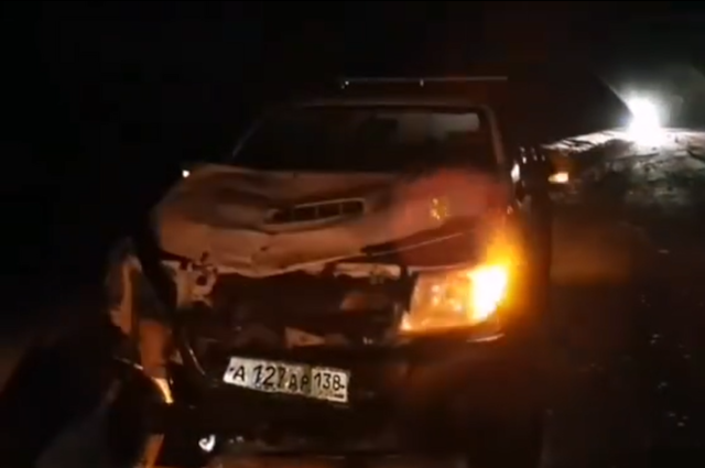 Водитель насмерть сбил пешехода на трассе в Братском районе