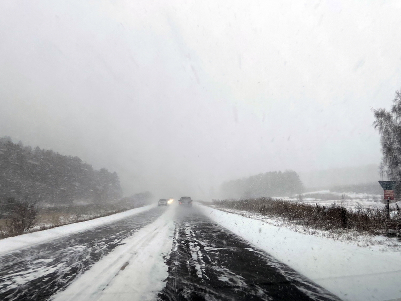 Снег и усиление ветра прогнозируют синоптики 9 декабря в Приангарье