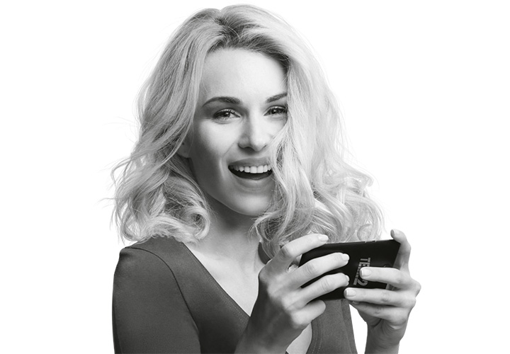 Теле2 актриса блондинка в рекламе фото