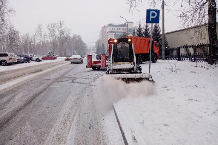 Уборку улиц Иркутска от снега проведут в ночь на 20 декабря