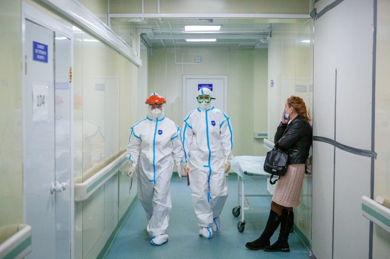 Специалист спрогнозировал сроки завершения пандемии коронавируса в России