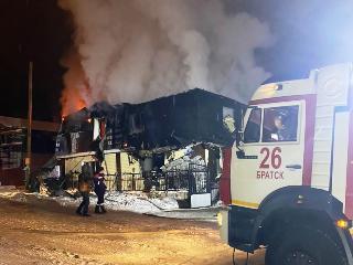 Три человека погибли на пожарах в Иркутской области за выходные дни