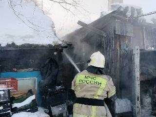 Пенсионер погиб на пожаре в иркутском садоводстве "Факел"