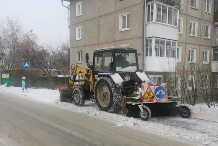 Власти Иркутска будут штрафовать подрядчиков за некачественную уборку снега