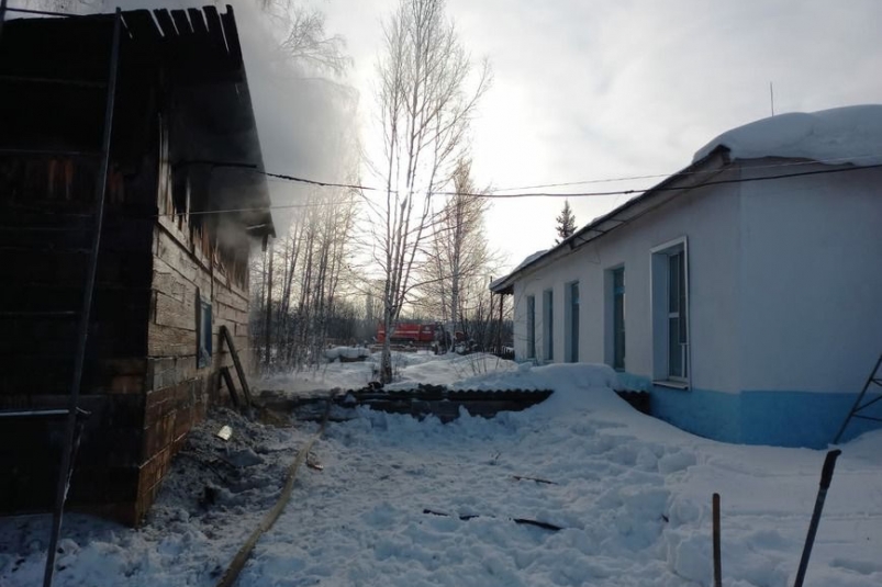 28 воспитанников детсада эвакуировали при пожаре в бойлерной в Иркутской области