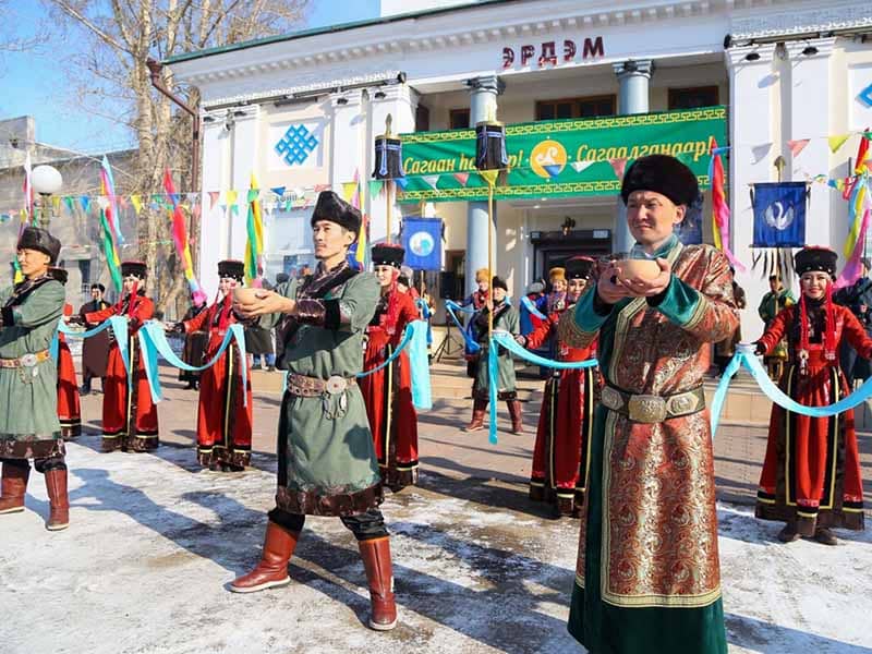 Первый день Сагаалгана объявили нерабочим в Усть-Ордынском Бурятском округе