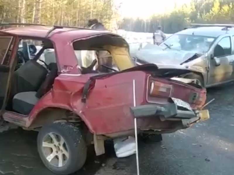 Один человек погиб и трое пострадали в ДТП на трассе в Усть-Илимском районе