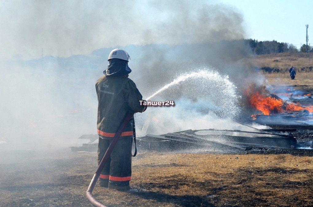 В Красноярском крае сгорело 519 домов