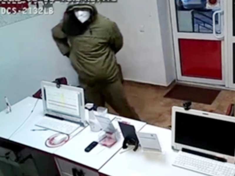 Подозреваемого в разбойном нападении на офис микрозаймов в Ангарске задержали на Камчатке