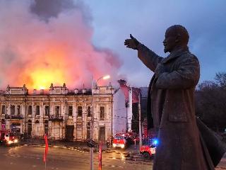 Как в Иркутске за два часа чуть не сгорела половина исторического центра
