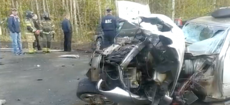 Две женщины погибли в ДТП с тремя автомобилями в Усть-Илимске