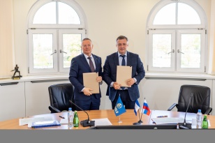 Правительство Иркутской области и ПАО «Высочайший» подписали дополнительное соглашение о социально-экономическом сотрудничестве