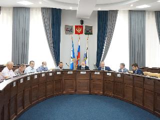 Комиссия Думы Иркутска по ЖКХ и благоустройству рассмотрела 13 вопросов