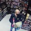 Подозреваемого в краже элитного алкоголя разыскивают в Иркутске
