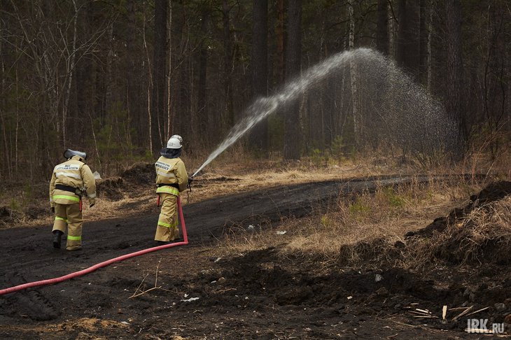 В Иркутской области действует 19 пожаров на площади 19 904 гектара