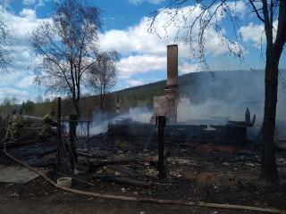 За сутки в Иркутской области произошло 33 бытовых пожара