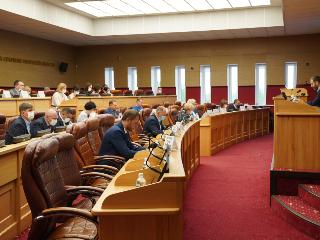 20 вопросов рассмотрит на майской сессии парламент Иркутской области