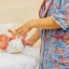 Двухнедельного ребенка с угрозой жизни принудительно госпитализировали в Иркутске