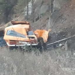 Полиция: в аварии на автодороге Братск - Усть-Илимск трассе погибли 4 человека