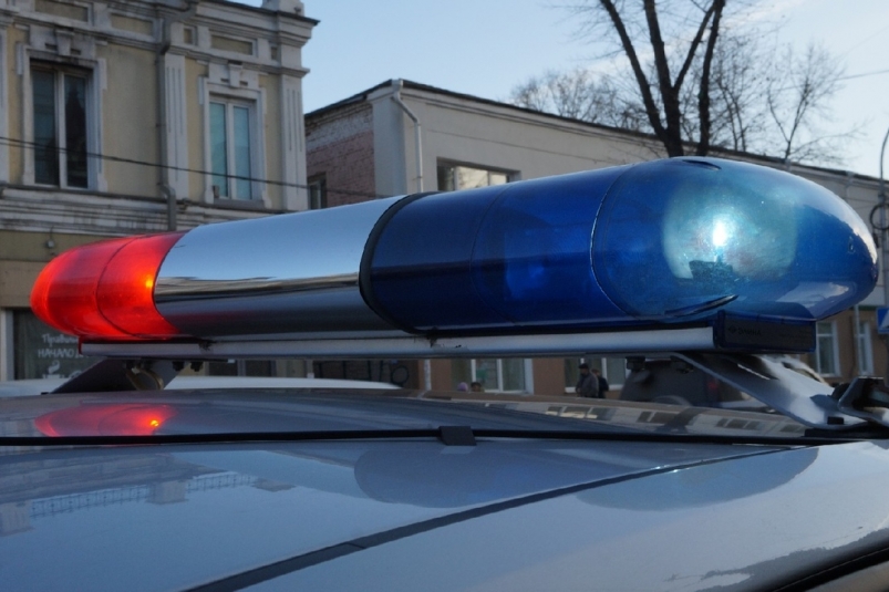 Полиция задержала во время погони в Усть-Куте пьяного подростка за рулем угнанного авто