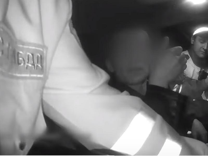 В Тулуне пьяный водитель при виде полицейских попытался выдать себя за пассажира