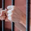 Заключенный-мошенник из колонии в Приморье предстанет перед судом в Иркутской области