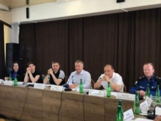 Игорь Кобзев и Дмитрий Кобылкин обсудили развитеи Усолья и экологическую безопасность
