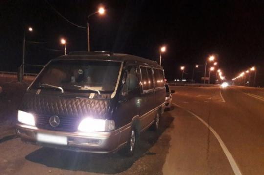 В Иркутске за рулем пассажирского микроавтобуса сидел пьяный водитель