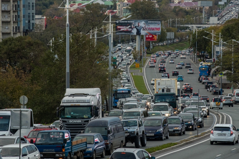Семибалльные пробки сковали движение транспорта в Иркутске