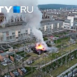 В Ангарске на территории ТЭЦ-9 вечером 27 июня загорелся трансформатор