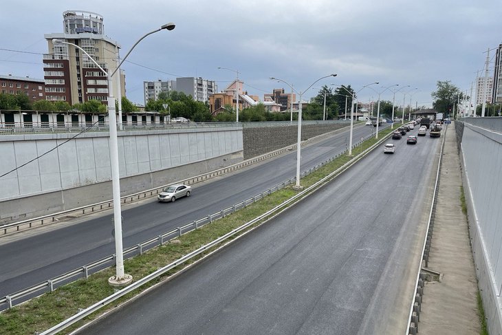 В Иркутске на четыре месяца раньше завершат ремонт съездов с Академического моста