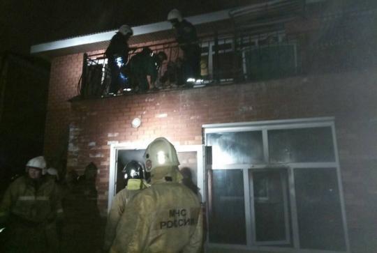 В реанимации остается четверо пострадавших при пожаре в доме престарелых в Иркутске