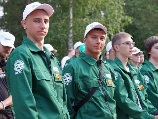 Сто студентов из Иркутской и Кемеровской областей примут участие в "Байкальском студенческом строительном отряде"