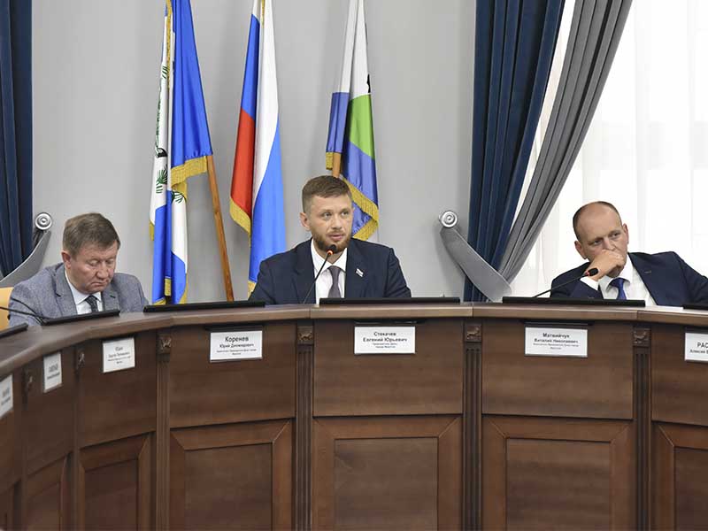 Дума Иркутска утвердила изменения в бюджет города на 2022 год