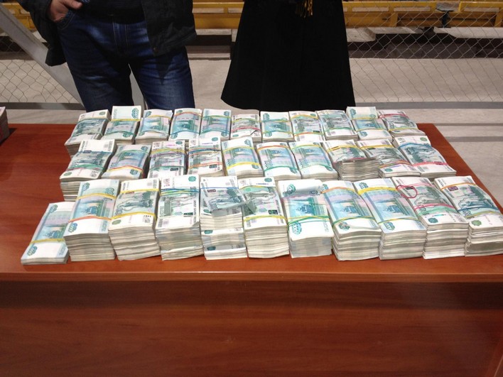 Житель Красноярска украл миллион и остался на свободе