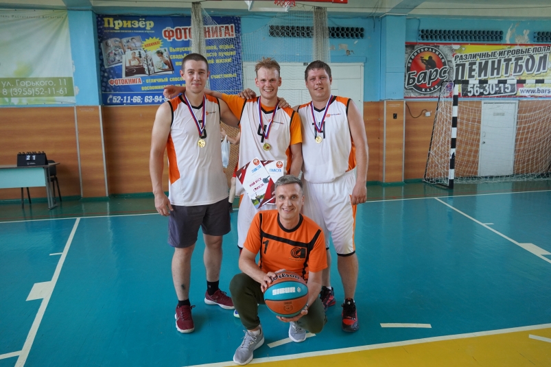 Спортивная команда "Ангарскцемента" заняла первое место в турнире партнеров