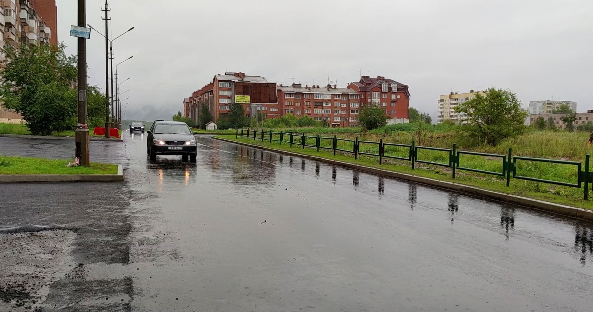 На участке дороги по улице Депутатской в Братске закончили укладку асфальта