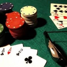 Тридцатилетний иркутянин организовал подпольное казино на Дальневосточной