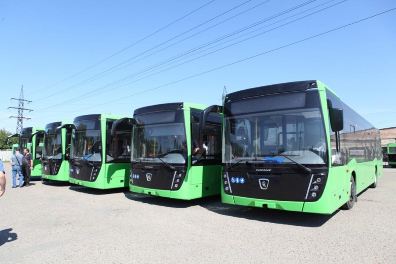До конца лета в Иркутск доставят все 40 новых автобусов НефАЗ
