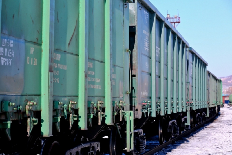 На 27% больше контейнерных поездов отправили со станций ВСЖД в январе-июле
