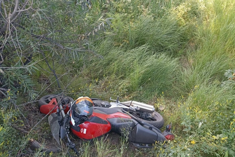 Юный водитель мопеда перевернулся в Нижнеилимском районе Иркутской области