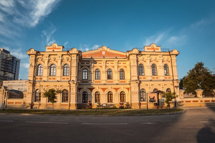 В музей истории Иркутска привезут выставку из Донецкого краеведческого музея