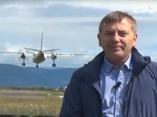 Мэр Бодайбо и района записал видео на фоне приземляющегося самолета