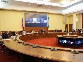 В правительстве Иркутской области обсудили необходимость безопасности в школах